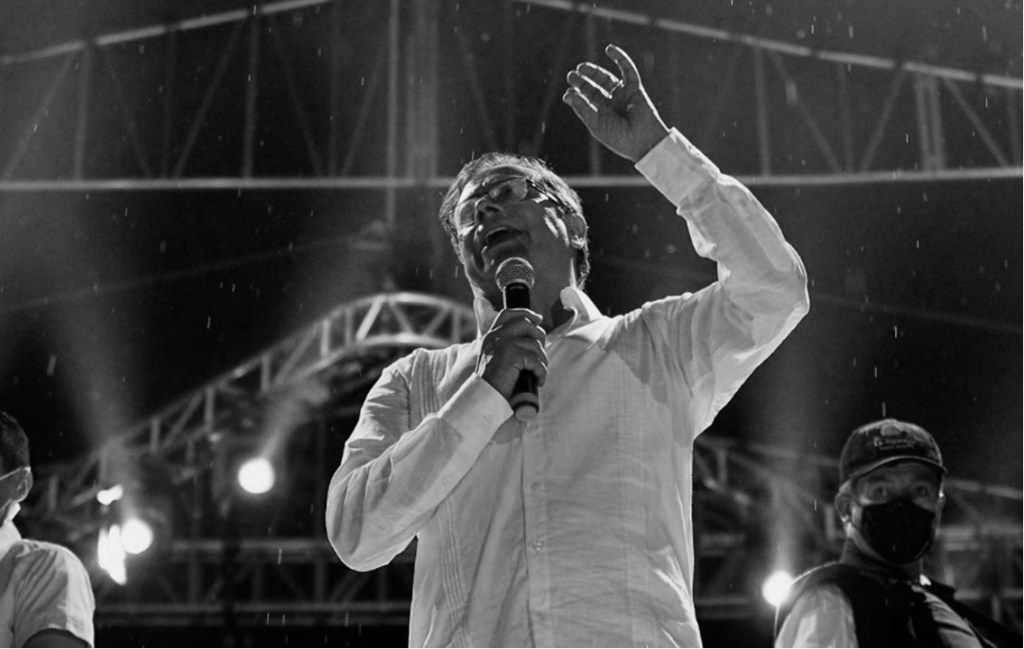 Gustavo Petro: ¿terror, esperanza o&nbsp;revolución?